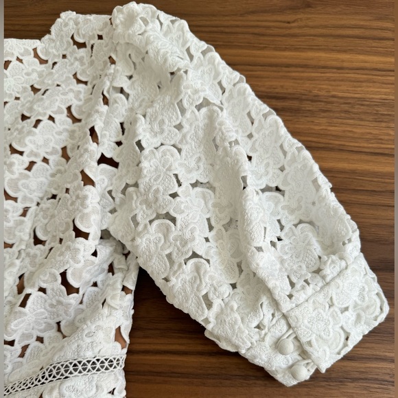 Michael Kors White Lace Floral Hemp Romper - Picture 4 of 5